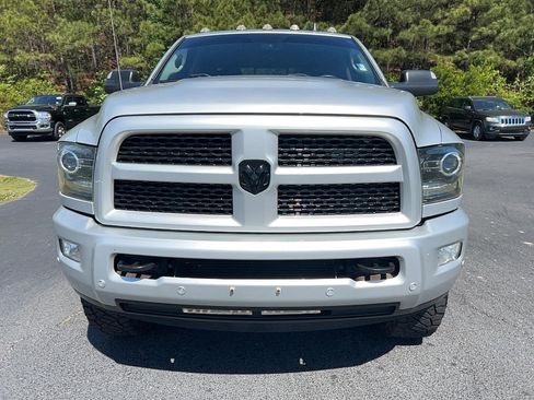 Used 2017 RAM 2500 Laramie w/ Sport Appearance Group AWD/4WD image 2