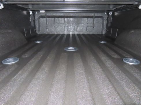 Used 2025 RAM 2500 Big Horn AWD/4WD image 45