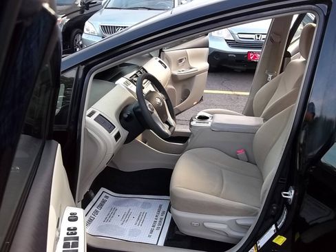Used 2012 Toyota Prius V Three FWD image 7