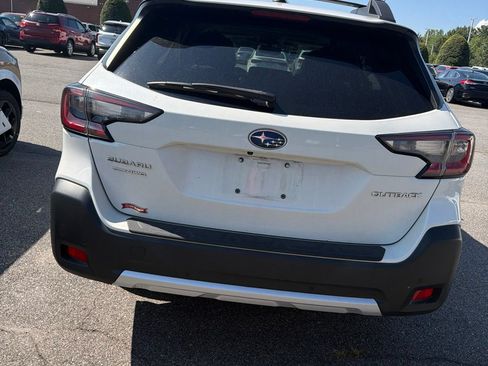 Used 2024 Subaru Outback Limited AWD/4WD image 22