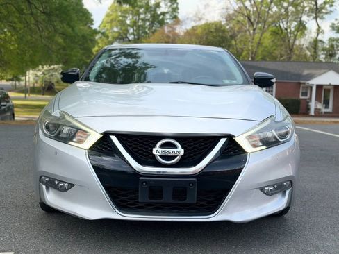 Used 2018 Nissan Maxima 3.5 SV FWD image 9