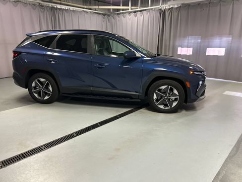 Used 2025 Hyundai Tucson SEL FWD image 8