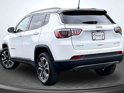 Used 2023 Jeep Compass Limited AWD/4WD image 14