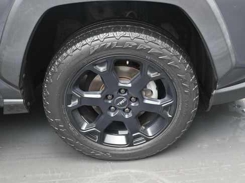 Certified 2020 Toyota RAV4 TRD Off-Road w/ TRD Off-Road Weather Package image 39