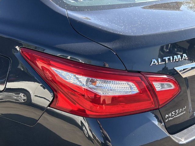 Used 2017 Nissan Altima 2.5 S w/ Power Driver Seat Package FWD image 8