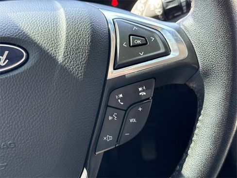 Used 2021 Ford Edge SEL w/ Convenience Package image 24