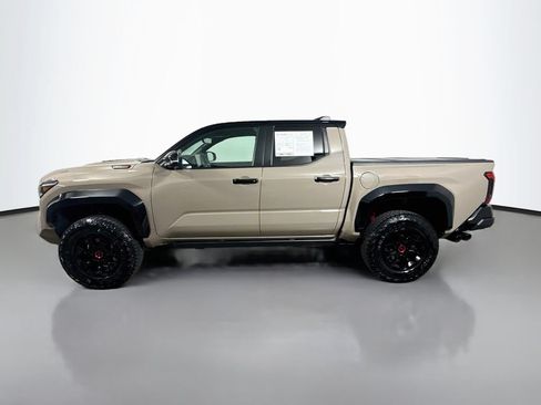 Certified 2025 Toyota Tacoma TRD Pro w/ Tow Tech Package AWD/4WD image 4