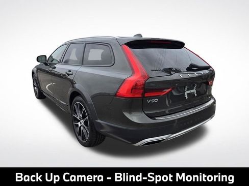 Used 2020 Volvo V90 T6 Cross Country AWD/4WD image 7