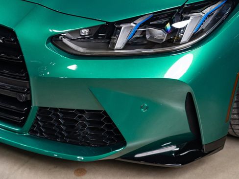 Used 2025 BMW M4 Coupe w/ Executive Package image 19