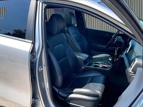 Used 2022 Kia Sportage Nightfall Edition AWD/4WD image 8