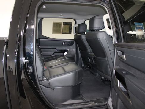 Used 2024 Toyota Tundra Limited image 33