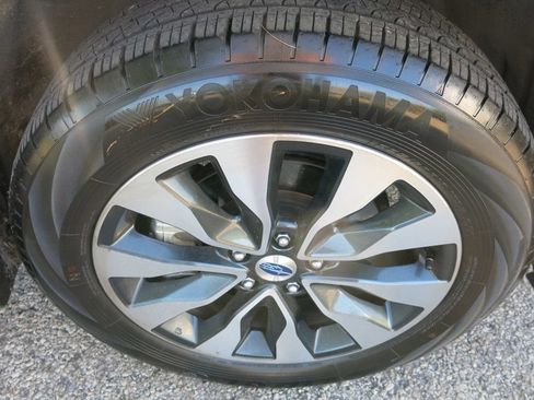 Used 2024 Subaru Outback Limited AWD/4WD image 35
