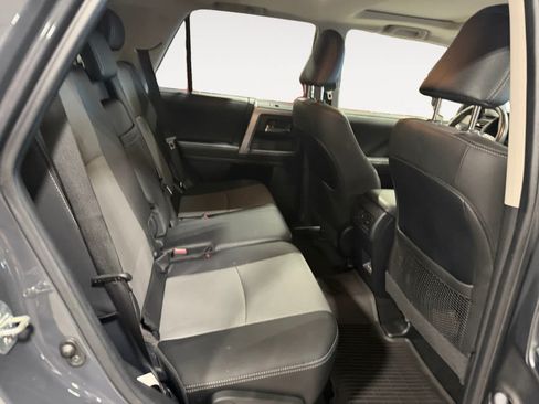 Used 2024 Toyota 4Runner SR5 Premium w/ Moonroof Package AWD/4WD image 14