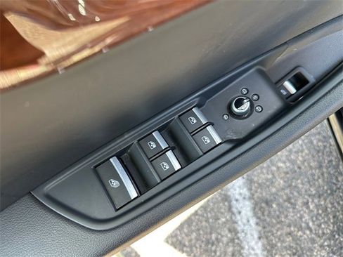 Used 2022 Audi A5 2.0T Premium image 17