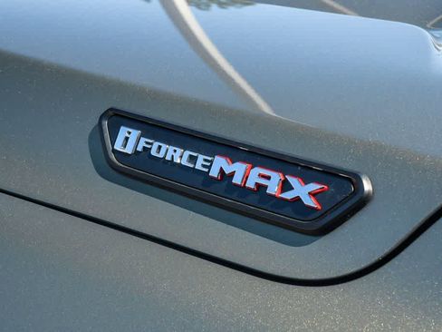 Used 2025 Toyota Tacoma TRD Sport w/ TRD Sport Premium Package image 31