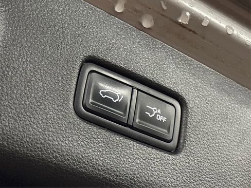 Certified 2024 Kia Carnival SX Prestige image 14