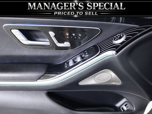 Used 2022 Mercedes-Benz S 500 4MATIC w/ AMG Line Package image 9
