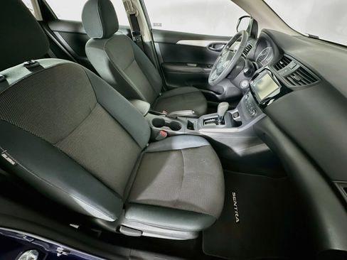 Used 2019 Nissan Sentra FWD image 28