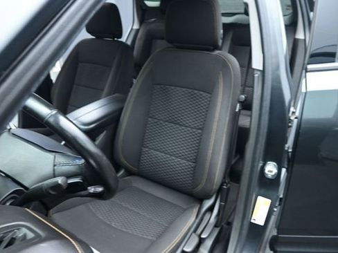 Used 2020 GMC Terrain SLE w/ Elevation Edition FWD image 11