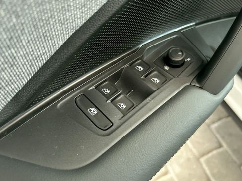 New 2026 Volkswagen Tiguan S FWD image 11