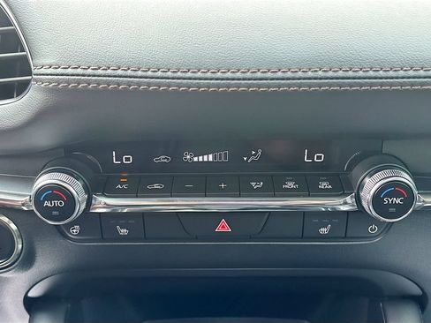 New 2026 MAZDA MAZDA3 2.5 Turbo Sedan w/Premium Plus AWD/4WD image 16