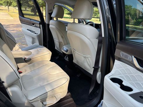 Used 2020 Hyundai Palisade Limited FWD image 12