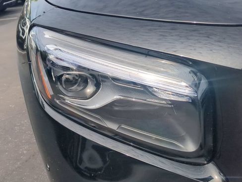 Certified 2024 Mercedes-Benz GLB 35 AMG 4MATIC image 7