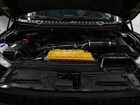 Used 2017 Ford F150 Lariat w/ Equipment Group 501A Mid AWD/4WD image 53