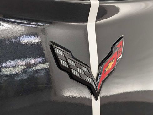 Used 2016 Chevrolet Corvette Z06 image 11