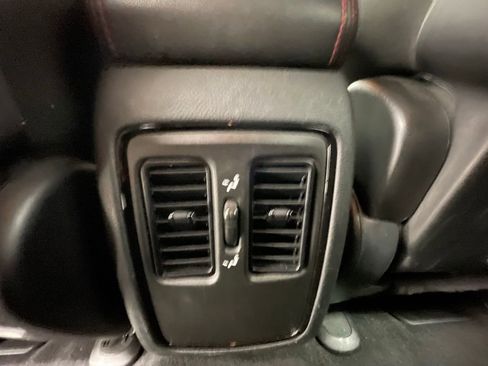 Used 2025 Dodge Durango GT AWD/4WD image 12
