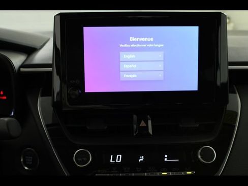 Used 2026 Toyota Corolla LE w/ LE Premium Package FWD image 23