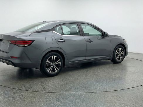 Used 2025 Nissan Sentra SV image 9