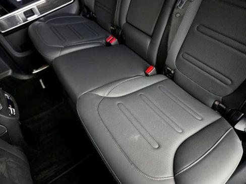 Used 2023 Mercedes-Benz G 550 image 38