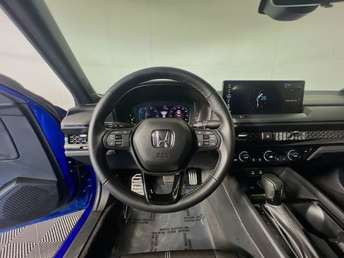 Used 2025 Honda Accord Sport image 13