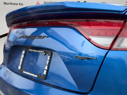 Used 2022 Kia Stinger GT2 image 8