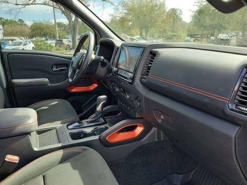 Used 2023 Nissan Frontier PRO-4X w/ Pro Convenience Package image 33
