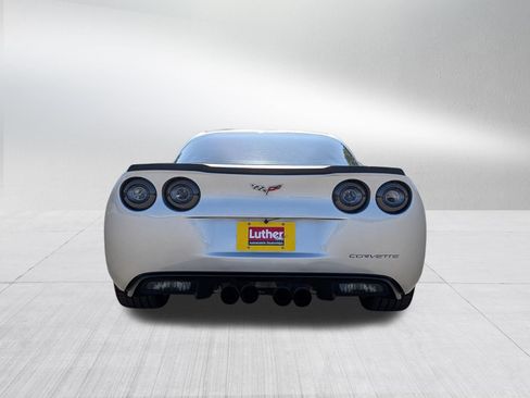 Used 2006 Chevrolet Corvette Coupe w/ Preferred Equipment Group RWD image 6