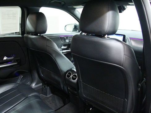 Certified 2023 Mercedes-Benz GLA 250 4MATIC image 25