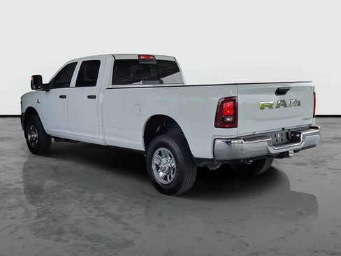 Used 2026 RAM 2500 Tradesman AWD/4WD image 3