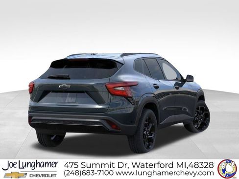 New 2026 Chevrolet Trax LT w/ Driver Confidence Package FWD image 4