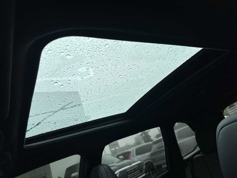 Used 2025 Subaru Forester Touring image 23