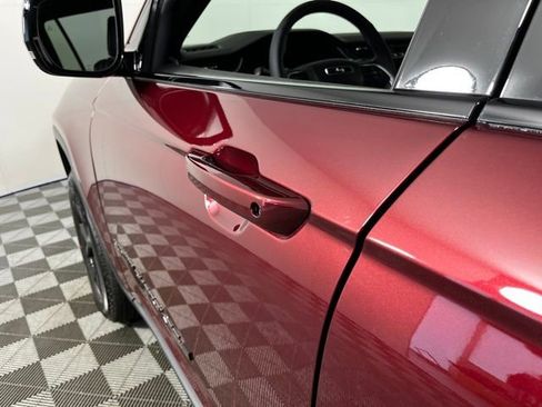 Used 2025 Jeep Grand Cherokee L Altitude image 13