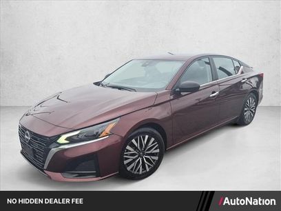 Used 2025 Nissan Altima 2.5 SV