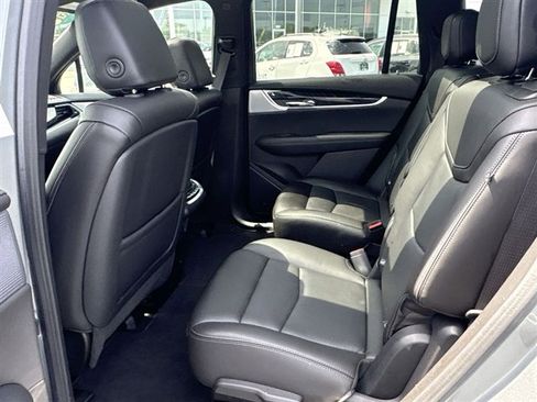 Certified 2023 Cadillac XT6 Premium Luxury AWD/4WD image 25