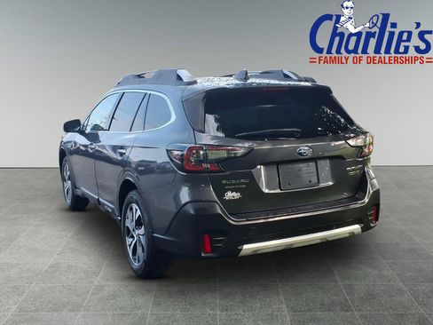 Used 2020 Subaru Outback Touring AWD/4WD image 5