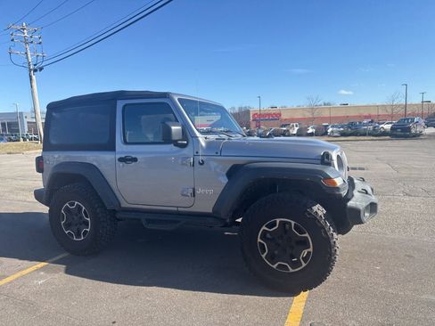 Used 2018 Jeep Wrangler Sport image 23