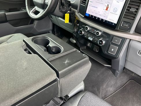 Used 2025 Ford F150 XLT w/ Equipment Group 301A Standard image 12