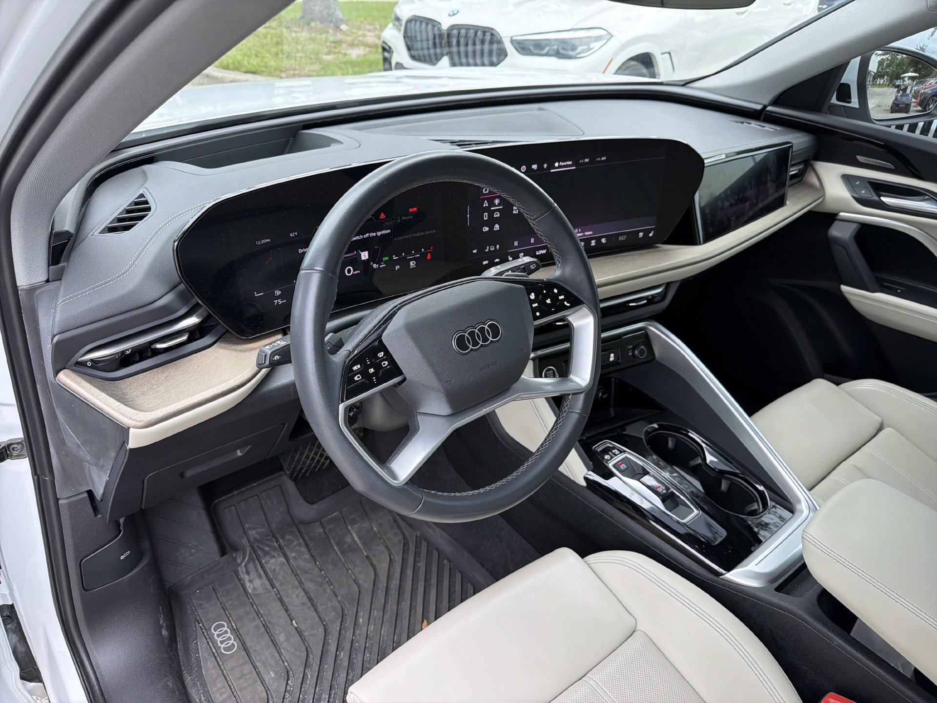 Used 2025 Audi Q5 Prestige AWD/4WD image 21