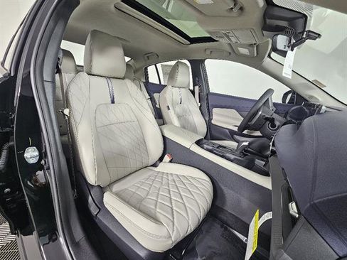New 2026 Nissan Sentra SL w/ Floor Mat Package image 14