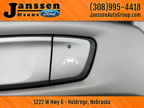 Used 2025 Chevrolet Trax LS image 31